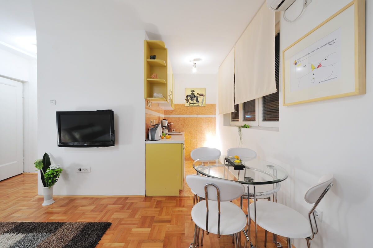 Studio apartman A15 Beograd na vodi - trpezarija